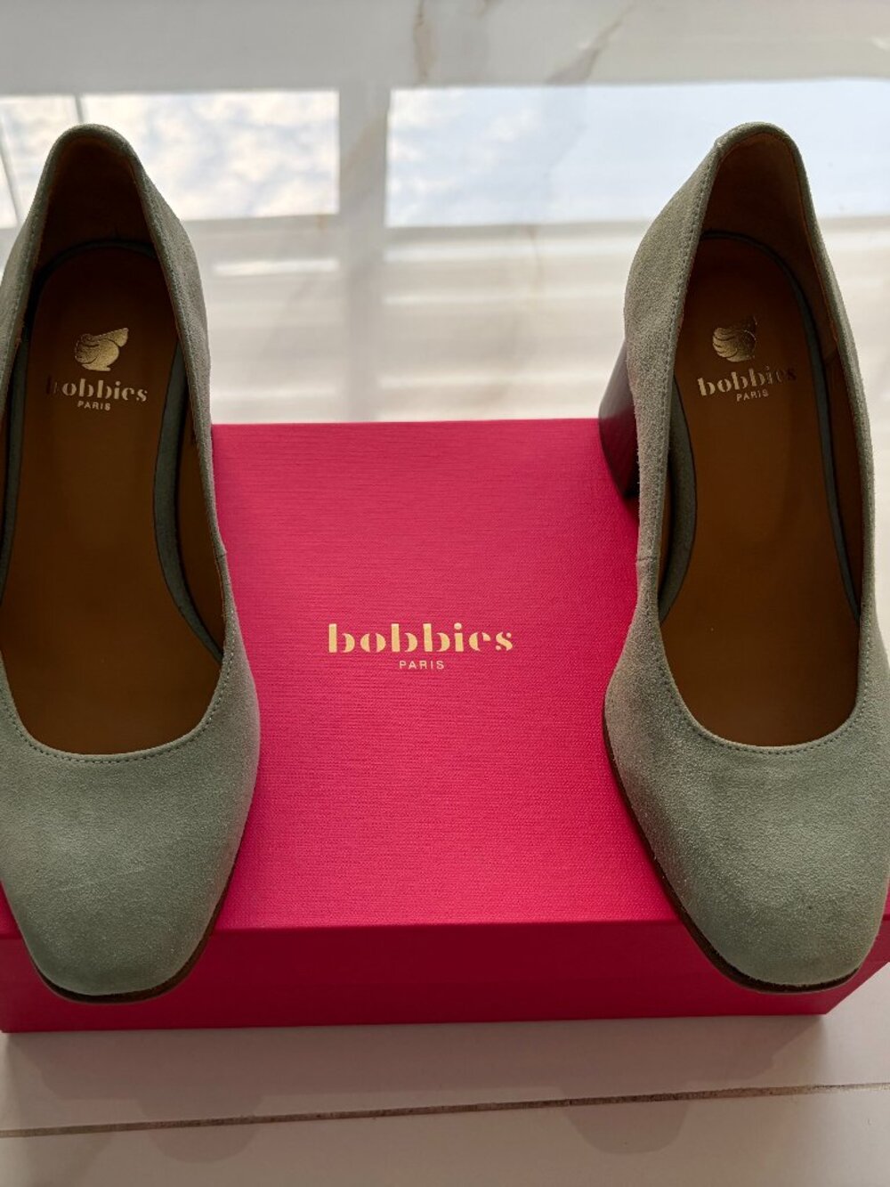 Bobbies Paris Sage Green Suede Block Heel Pumps | EU 36 / US 6